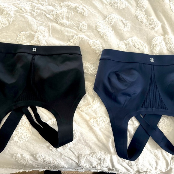 2 NEW WITHOUT TAGS NEVER WORN SWEATY BETTY 34 E - Picture 1 of 4